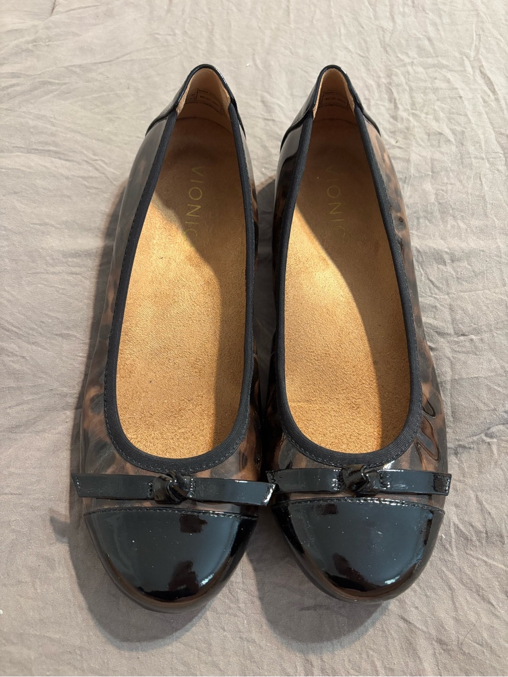 Vionic Black Patent & Leopard-Print Ballet Flats